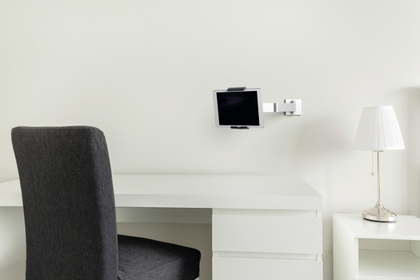 מעמד אייפד / טאבלט לקיר עם זרוע